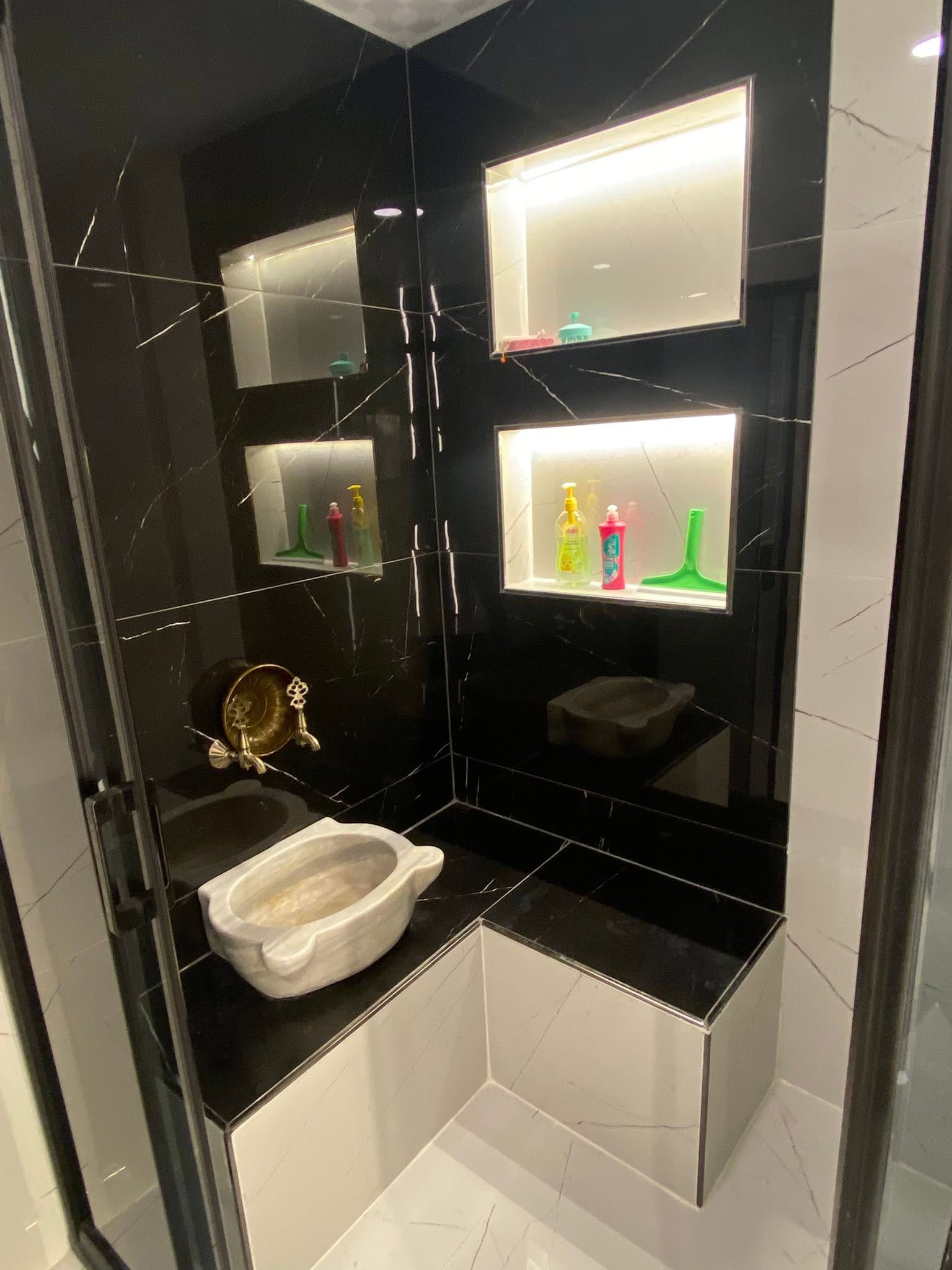Dikili Lavabo WC Açma servis çalışması