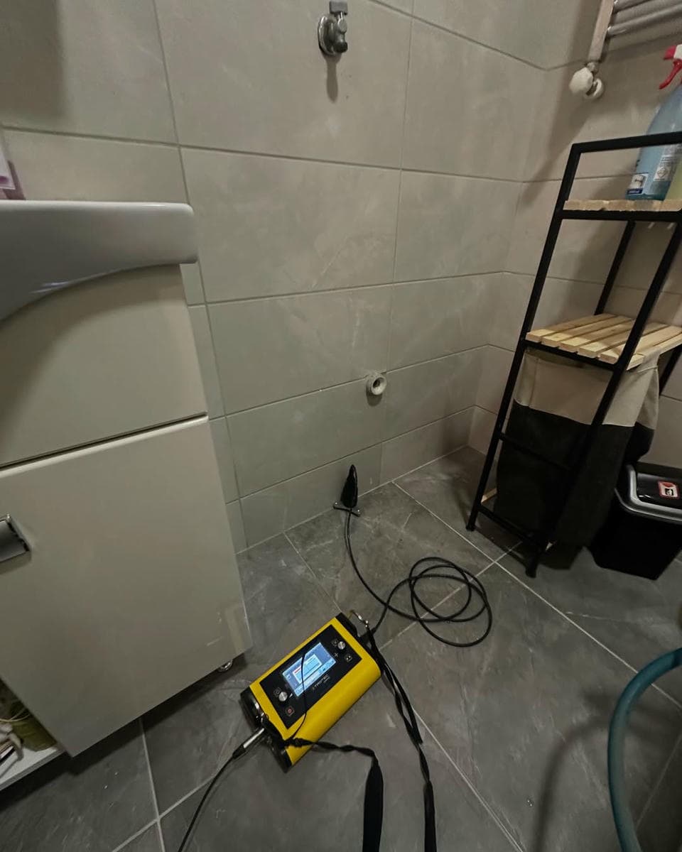 Tire Lavabo WC Açma ekipmanlı çalışma